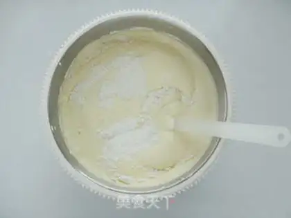 Make Butter rose cake step 4