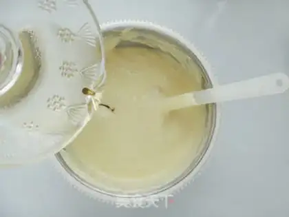 Make Butter rose cake step 5