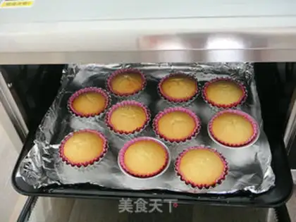 Make Butter rose cake step 9