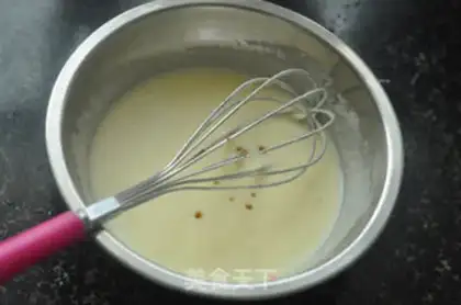 Make Big-touch yogurt cake step 3