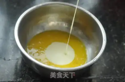 Make Big-touch yogurt cake step 4