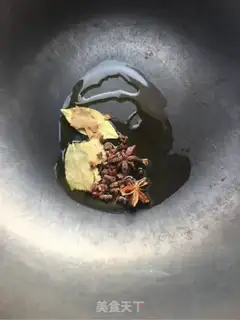 Make Red burning pig hoof step 2