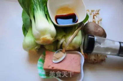 Make Scrambled sea mushrooms step 1