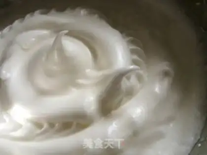 Make A flower cupcake step 4