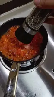 Make Seafood pasta step 6