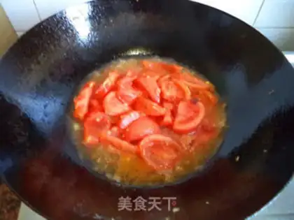 Make Tomato fried eggs step 9