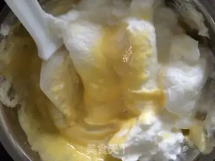 Make A flower cupcake step 11