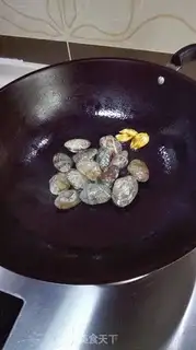 Make Seafood pasta step 11