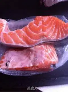 Make Salmon with sour sauce step 0