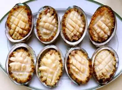 Make Clean abalone step 6