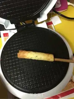 Make Egg rolls step 3