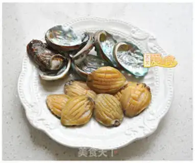 Make Garlic fans steam abalone step 1