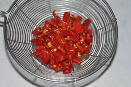 Make Spicy chicken wings step 8