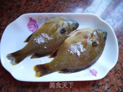 Make Microwave evaporation sunfish step 1