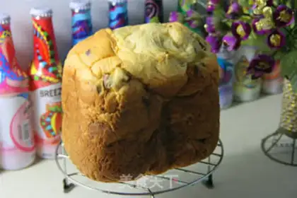 Make Red-tree yogurt bread step 10