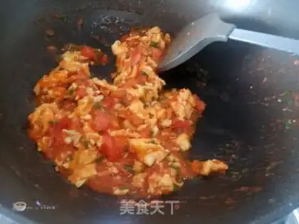 Make Tomato fried eggs step 10