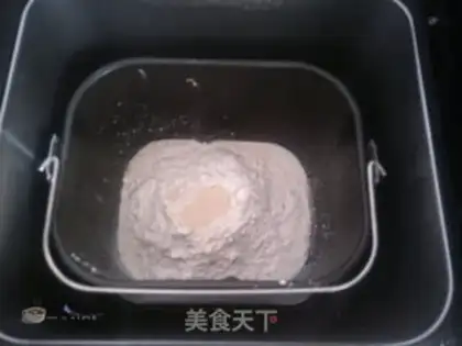 Make Snail bread step 0