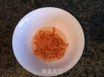 Make Olive oil mixed with sea cucumber step 2