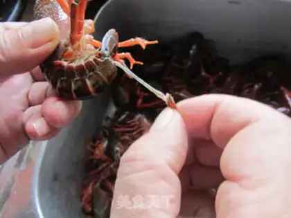 Make Spicy lobster step 2