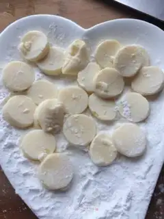 Make Garlic seed burning Okja tofu step 2
