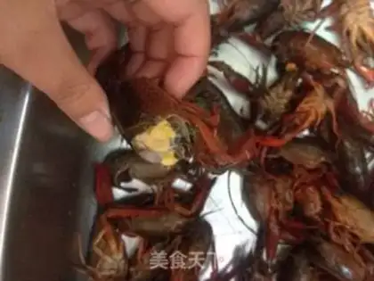 Make Spicy beer, lobster step 3