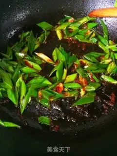 Make Garlic seed burning Okja tofu step 5