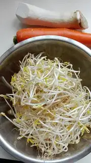Make Mustard sprouts step 0
