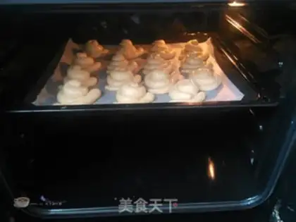 Make Snail bread step 15