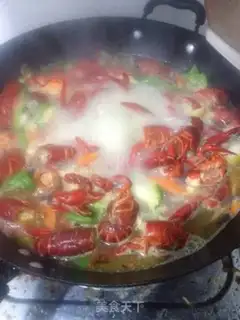 Make Spicy beer, lobster step 11