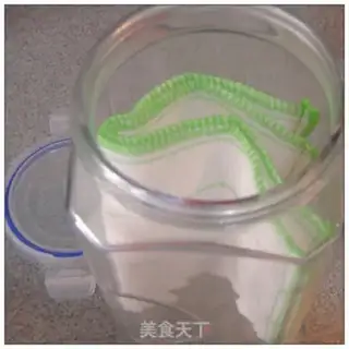 Make Sichuan pickles step 0