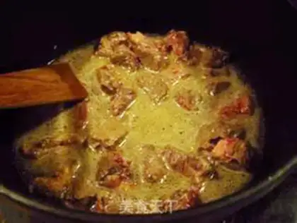 Make Potatoball beef step 1