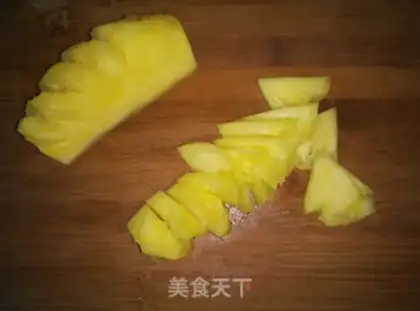 Make Pineapple crotch step 2