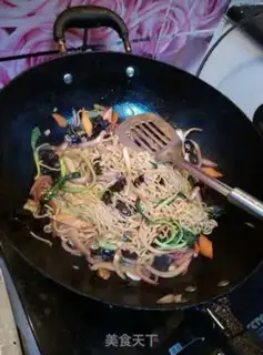 Make Fried noodles step 5