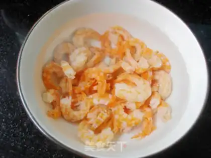 Make The fan shrimp celery soup step 1