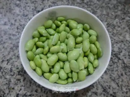 Make Snowbread is white and fried beans step 1