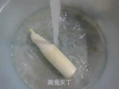 Make Snowbread is white and fried beans step 2