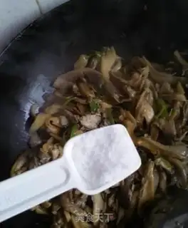 Make Fry mushrooms step 4