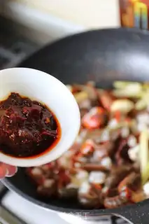 Make Spicy shrimp balls step 3