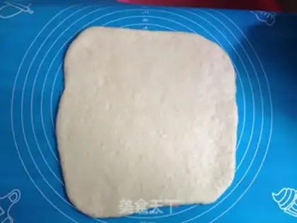 Make Chinese honey-bean toast step 6