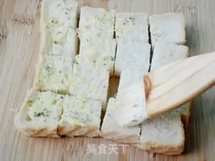 Make Garlic butter toast brick step 3