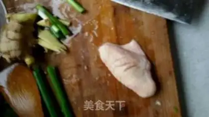 Make A diet-free Coke chicken wing step 1
