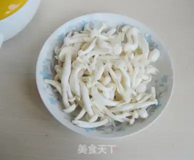 Make Crab-flavored mushroom butterbone soup step 5