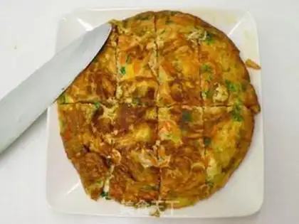 Make Quisine roses and eggs step 6