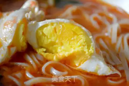 Make Tomato egg noodles step 8