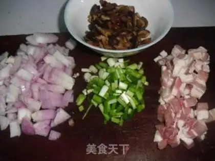 Make Fan onion pie step 2