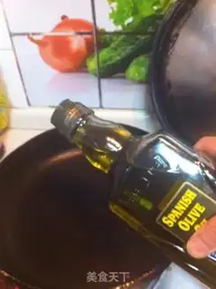 Make quinoa shrimp salad step 4