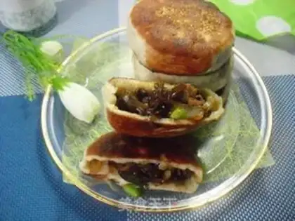 Make Fan onion pie step 11