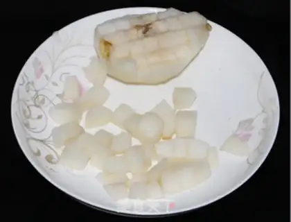 Make Submarine coconuts, almonds step 6