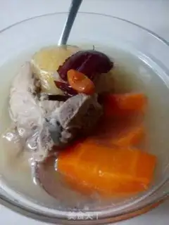 Make Apple radish pigbone soup step 3
