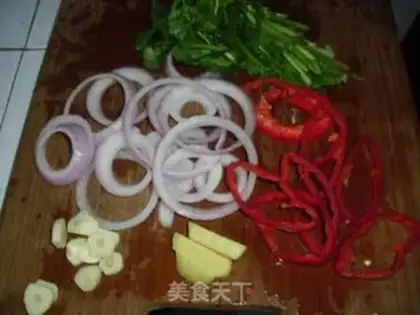 Make Spicy squid step 1